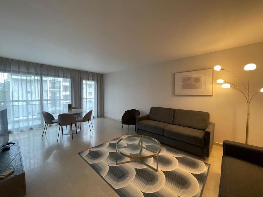 Apartmán Le Mont-Veyrier, Parking Et Vue Annecy Exteriér fotografie