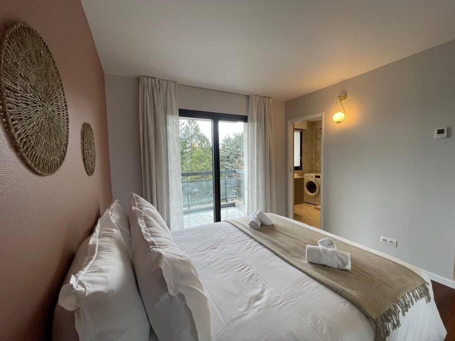 Apartmán Le Mont-Veyrier, Parking Et Vue Annecy Exteriér fotografie