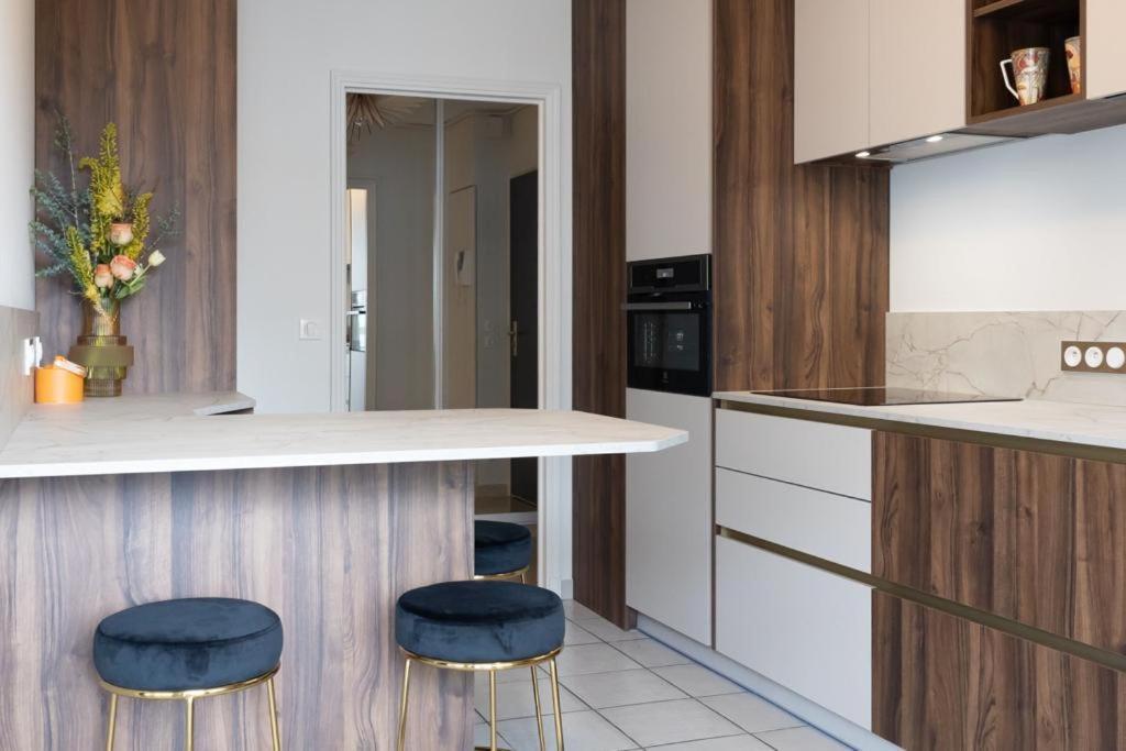 Apartmán Le Mont-Veyrier, Parking Et Vue Annecy Exteriér fotografie